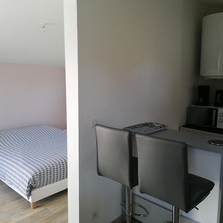 Studio Prive Apartment Saint-Aignan-Grand-Lieu ภายนอก รูปภาพ